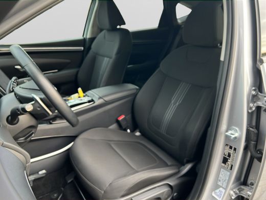 Hyundai Tucson 1.6 T-GDI 265pk PHEV Comfort Smart 4WD | Climate | Camera | Carplay | Keyless | Navigatie | Full ... ActivLease financial lease