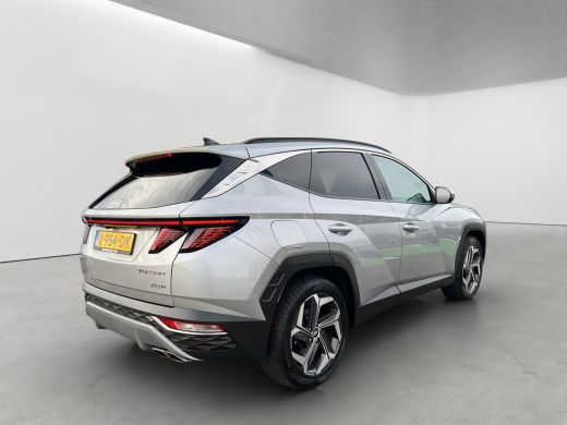 Hyundai Tucson 1.6 T-GDI 265pk PHEV Comfort Smart 4WD | Climate | Camera | Carplay | Keyless | Navigatie | Full ... ActivLease financial lease