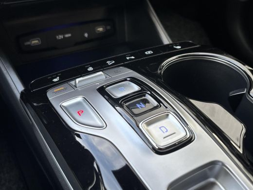 Hyundai Tucson 1.6 T-GDI PHEV Comfort Smart 4WD | Trekhaak | Apple Carplay/Android Auto | Stoel/stuurverwarming ... ActivLease financial lease