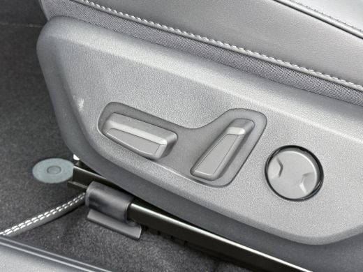 Kia Niro EV AIR 64kWh NIEUWE AUTO! | VOLLEDIGE KIA GARANTIE VAN TOEPASSING ActivLease financial lease