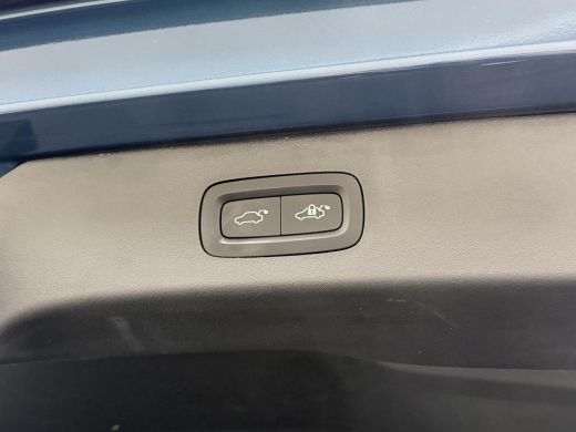 Lynk & Co 01 1.5 31.000KM!!| TOPSTAAT| ZWARTE HEMEL| FULL OPTIONS| PANO| 360 CAM| ELEK. ACHTERKLEP| ActivLease financial lease