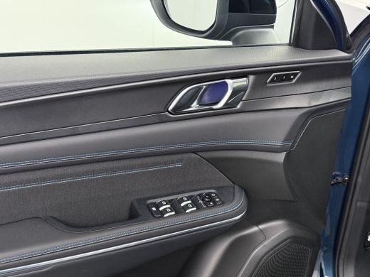 Lynk & Co 01 1.5 31.000KM!!| TOPSTAAT| ZWARTE HEMEL| FULL OPTIONS| PANO| 360 CAM| ELEK. ACHTERKLEP| ActivLease financial lease