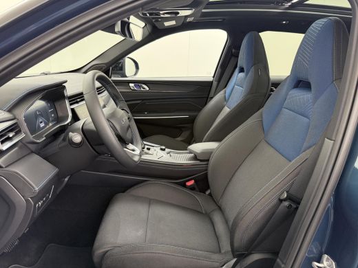 Lynk & Co 01 1.5 31.000KM!!| TOPSTAAT| ZWARTE HEMEL| FULL OPTIONS| PANO| 360 CAM| ELEK. ACHTERKLEP| ActivLease financial lease