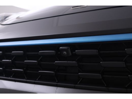 Lynk & Co 01 1.5 Donkere hemel, Navigatie, Climate ActivLease financial lease