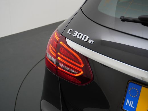 Mercedes-Benz C-Klasse Estate 300 e Advantage Pack AMG VAN: &euro;32.900,- VOOR: &euro;27.877,- UW EINDEJAARSVOORDEEL: &euro;5.023,- | ... ActivLease financial lease
