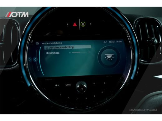 Mini Countryman 2.0 Cooper SE ALL4 Chili | Panoramadak | Sfeerverlichting | Camera ActivLease financial lease