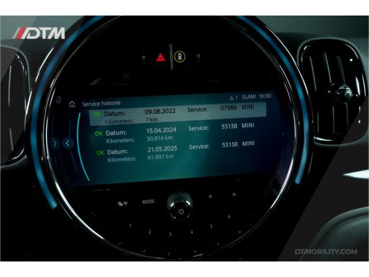 Mini Countryman 2.0 Cooper SE ALL4 Chili | Panoramadak | Sfeerverlichting | Camera ActivLease financial lease