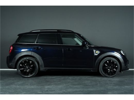Mini Countryman 2.0 Cooper SE ALL4 Chili | Panoramadak | Sfeerverlichting | Camera ActivLease financial lease