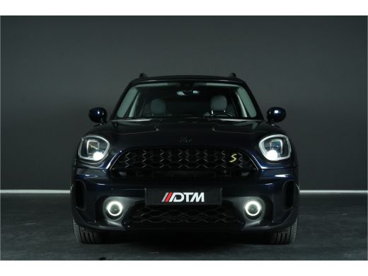 Mini Countryman 2.0 Cooper SE ALL4 Chili | Panoramadak | Sfeerverlichting | Camera ActivLease financial lease