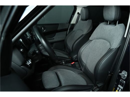 Mini Countryman 2.0 Cooper SE ALL4 Chili | Panoramadak | Sfeerverlichting | Camera ActivLease financial lease