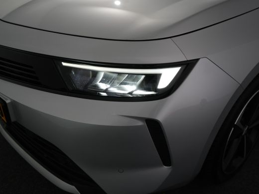 Opel Astra Sports Tourer 1.6 180pk Hybrid Elegance | Achterbank in delen neerklapbaar | Adaptive cruise cont... ActivLease financial lease