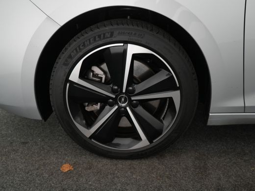 Opel Astra Sports Tourer 1.6 180pk Turbo Hybrid | Airco (automatisch) | Apple Carplay/Android Auto | Autonom... ActivLease financial lease