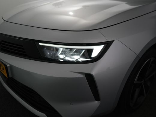 Opel Astra Sports Tourer 1.6 180pk Turbo Hybrid | Airco (automatisch) | Apple Carplay/Android Auto | Autonom... ActivLease financial lease