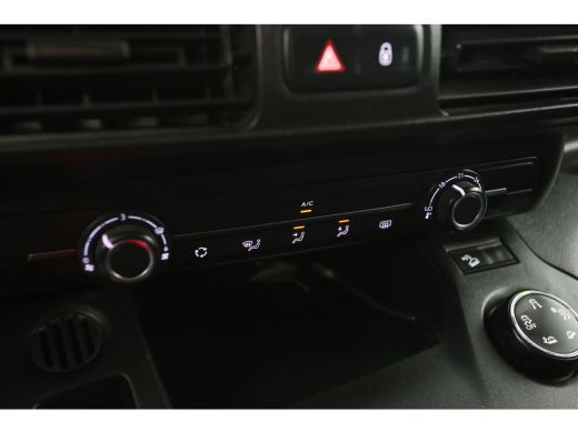 Opel Combo 1.5D L2 131PK | Airco | 3-Zits | Cruise | Parkeersens. ActivLease financial lease