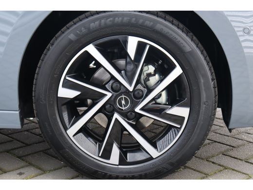 Opel Corsa 1.2 75PK GS / NAVI / LEDER / CLIMA / LED / PDC / 16" LMV / CAMERA /  KEYLESS / 1E EIGENAAR / NIEU... ActivLease financial lease