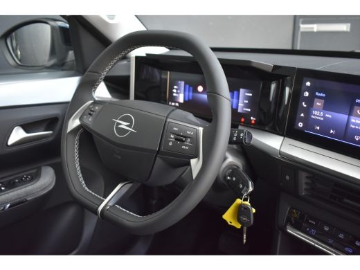 Opel Frontera GS - Electric | 11 kW boordlader | 17" Lichtmetalen velgen in Zwart met 215/60 R17 banden | Achte... ActivLease financial lease