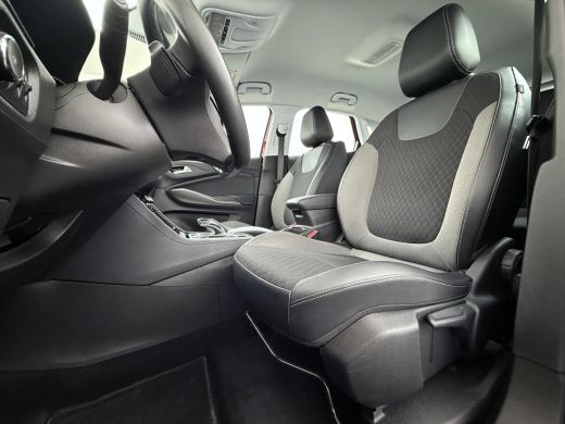 Opel Grandland X 1.6 Turbo Hybrid Business Edition VAN: &euro;27.900,- VOOR: &euro;23.877,- UW EINDEJAARSVOORDEEL: &euro;4.023,- ... ActivLease financial lease