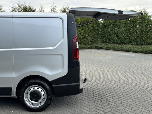 Opel Vivaro 1.6 CDTI 126 PK / L1H1 / 1e EIG. / TREKHAAK / ACHTERKLEP / AIRCO / CRUISE / NAVI / CAMERA / BLUET... ActivLease financial lease