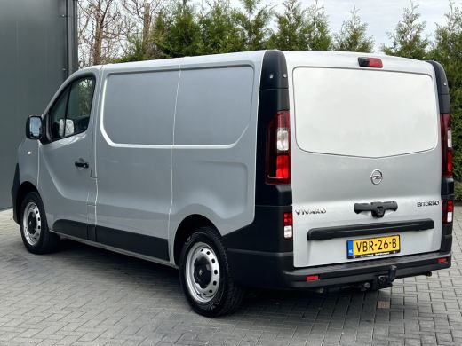 Opel Vivaro 1.6 CDTI 126 PK / L1H1 / 1e EIG. / TREKHAAK / ACHTERKLEP / AIRCO / CRUISE / NAVI / CAMERA / BLUET... ActivLease financial lease