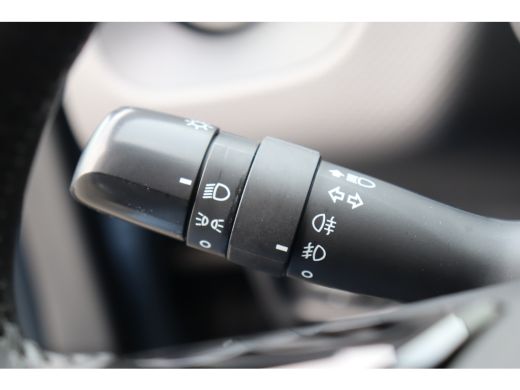 Peugeot 108 1.0 E-VTI 72PK 5-DRS ACTIVE / AIRCO / LED / BLUETOOTH / PACK PREMIUM / 1E EIGENAAR / NIEUWSTAAT !! ActivLease financial lease