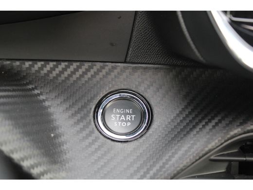 Peugeot 2008 1.2 PureTech GT | Automaat | Navigatie | Camera | Panorama/schuifdak | Full LED | 75.000km | ActivLease financial lease