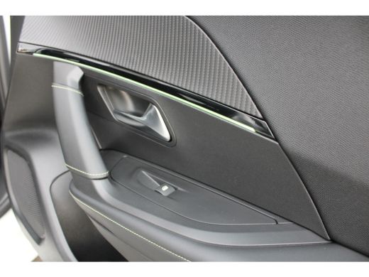 Peugeot 2008 1.2 PureTech GT | Automaat | Navigatie | Camera | Panorama/schuifdak | Full LED | 75.000km | ActivLease financial lease