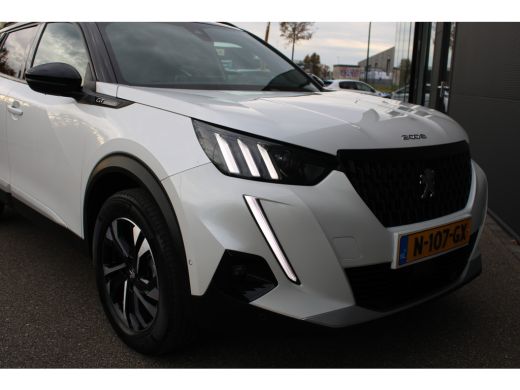 Peugeot 2008 1.2 PureTech GT | Automaat | Navigatie | Camera | Panorama/schuifdak | Full LED | 75.000km | ActivLease financial lease