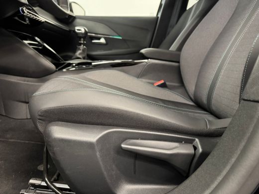 Peugeot 208 1.2 PureTech Allure Pack | Airco (automatisch) | Apple Carplay/Android Auto|telefoonintegratie pr... ActivLease financial lease