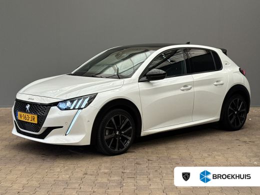 Peugeot 208 1.2 PureTech GT Pack Adaptieve Cruise | Panoramadak! | Automaat | Camera | Trekhaak! | 130PK!! | ...