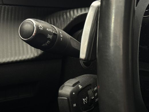 Peugeot 208 1.2 PureTech GT Pack Adaptieve Cruise | Panoramadak! | Automaat | Camera | Trekhaak! | 130PK!! | ... ActivLease financial lease