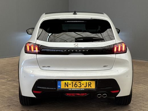Peugeot 208 1.2 PureTech GT Pack Adaptieve Cruise | Panoramadak! | Automaat | Camera | Trekhaak! | 130PK!! | ... ActivLease financial lease