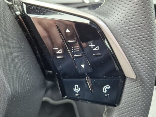 Peugeot 3008 1.2 Hybrid 136PK GT Automaat | Stoel + Stuurverwarming | Camera | Elektrische Achterklep | Apple ... ActivLease financial lease