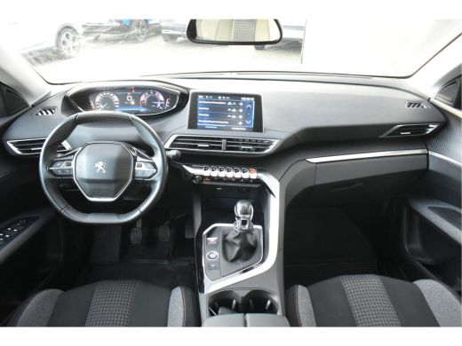Peugeot 3008 1.2 PureTech Active 130pk | Navigatie by App | Achteruitrijcamera | Climate Control | Parkeersens... ActivLease financial lease