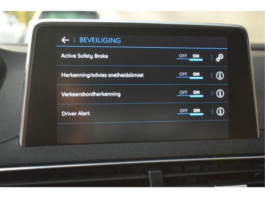 Peugeot 3008 1.2 PureTech Active 130pk | Navigatie by App | Achteruitrijcamera | Climate Control | Parkeersens... ActivLease financial lease