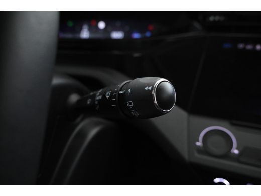 Peugeot 308 1.2 PureTech Active Pack Business Digital Dash, Navigatie, Automaat ActivLease financial lease