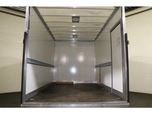 Renault Master 2.3 dCi 165pk Bakwagen met Laadklep ActivLease financial lease