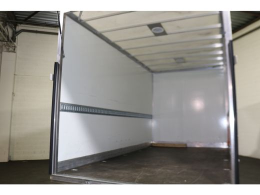 Renault Master 2.3 dCi 165pk Bakwagen met Laadklep ActivLease financial lease