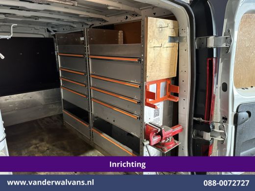 Renault Trafic 2.0 dCi 120pk L2H1 Inrichting Euro6 Airco | 2x zijdeur | Imperiaal | LED | Trekhaak | Cruisecontr... ActivLease financial lease