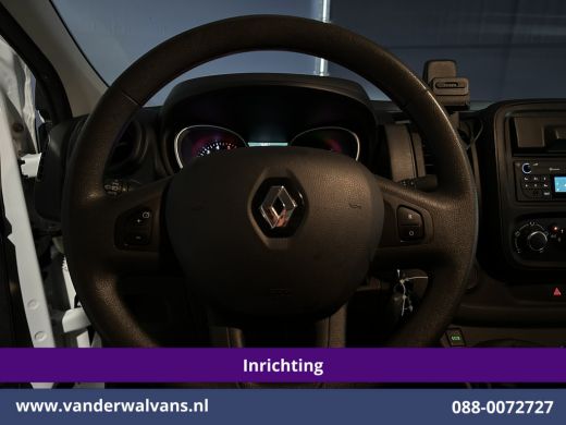 Renault Trafic 2.0 dCi 120pk L2H1 Inrichting Euro6 Airco | 2x zijdeur | Imperiaal | LED | Trekhaak | Cruisecontr... ActivLease financial lease