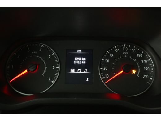 Renault Trafic 2.0 dCi T30 L2H1 | Airco | 3-Zits | Cruise | Carplay | Parkeersens. ActivLease financial lease