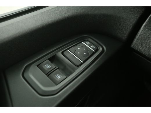 Renault Trafic 2.0 dCi T30 L2H1 | Airco | 3-Zits | Cruise | Carplay | Parkeersens. ActivLease financial lease