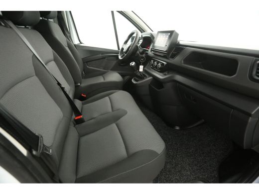 Renault Trafic 2.0 dCi T30 L2H1 | Airco | 3-Zits | Cruise | Carplay | Parkeersens. ActivLease financial lease