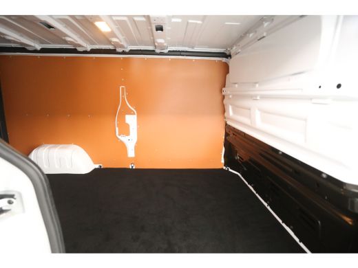 Renault Trafic 2.0 dCi T30 L2H1 | Airco | 3-Zits | Cruise | Carplay | Parkeersens. ActivLease financial lease