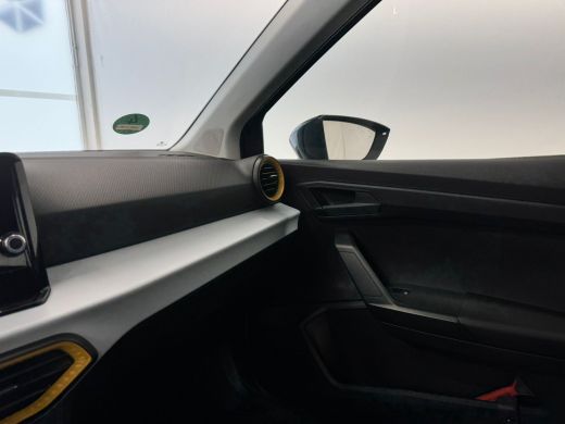 Seat Arona 1.0 EcoTSI Reference | Apple Carplay/Android Auto|telefoonintegratie premium | DAB ontvanger | Li... ActivLease financial lease