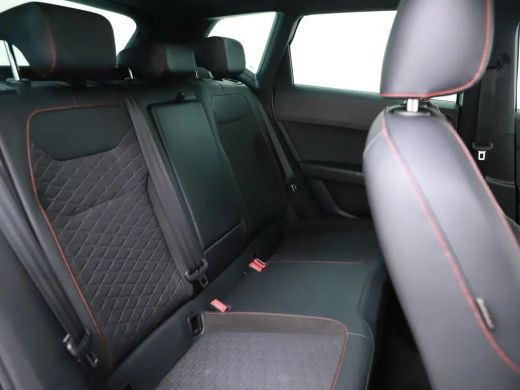 Seat Ateca 1.5 TSi 150 Pk Automaat FR Business Intense | Panoramadak | 19 Inch | Navigatie | Winterpakket | ... ActivLease financial lease