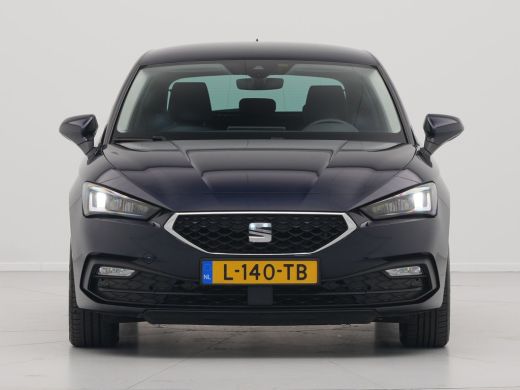 Seat Leon 1.0 eTSI 110 pk DSG Style Business Intense Navigatie Clima Camera Stoelverwarming Parkassist 220 ActivLease financial lease