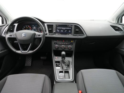 Seat Leon 1.0 TSI 115pk DSG Style Business Intense Navigatie Pdc Clima Privacy glas Keyless 313 ActivLease financial lease