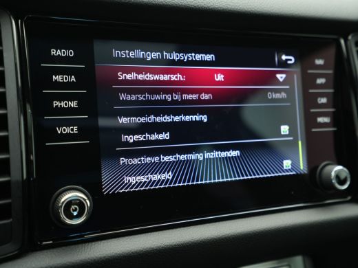 Skoda Kodiaq 1.5 TSI 150pk Sportline Business Panorama Camera Stoelverwarming Acc Carplay 302 ActivLease financial lease