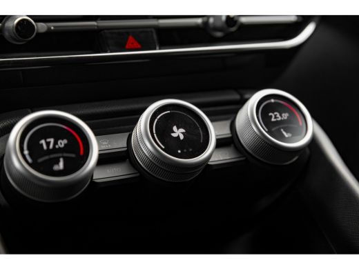 Skoda Kodiaq 1.5 TSI MHEV Business Edition 7p. | Adapt. Cruise | Trekhaak | Stoelverwarming | Carplay ActivLease financial lease