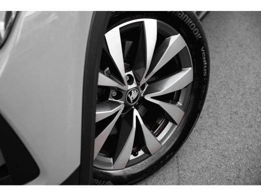 Skoda Kodiaq 1.5 TSI MHEV Business Edition 7p. | Adapt. Cruise | Trekhaak | Stoelverwarming | Carplay ActivLease financial lease